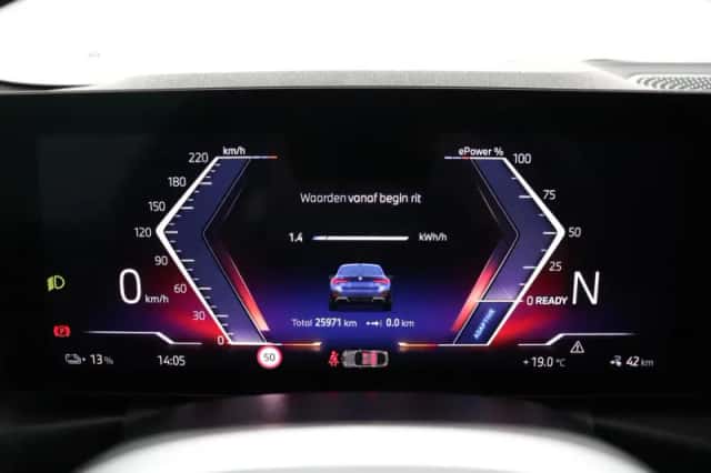 BMW i4 (2025) thumbnail 5