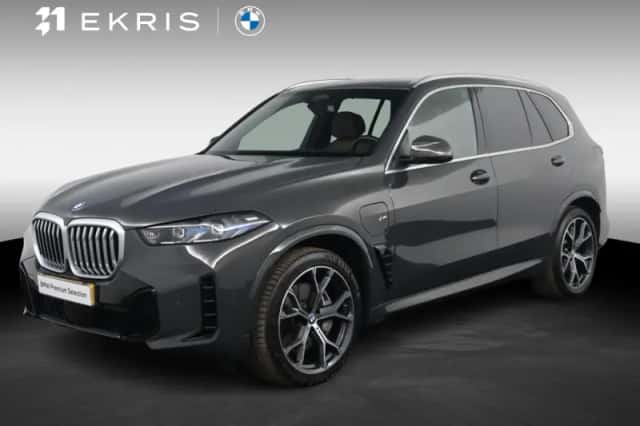 BMW X5 (2025) thumbnail 1