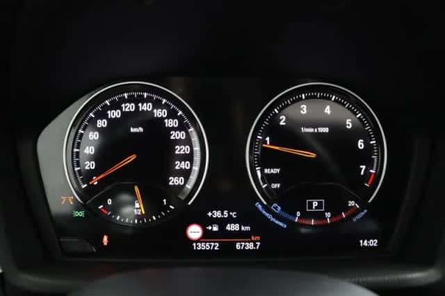 BMW X2 (2018) thumbnail 5