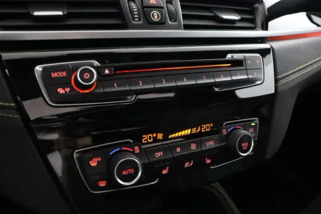 BMW X2 (2018) thumbnail 6