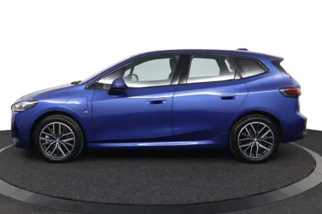 BMW 2-Serie (2023) thumbnail 3