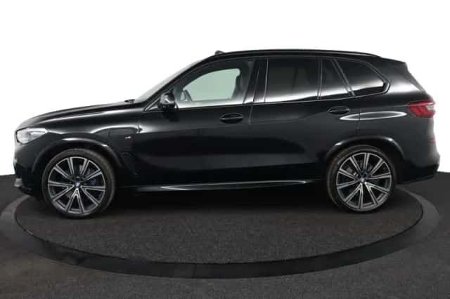 BMW X5 (2020) thumbnail 6