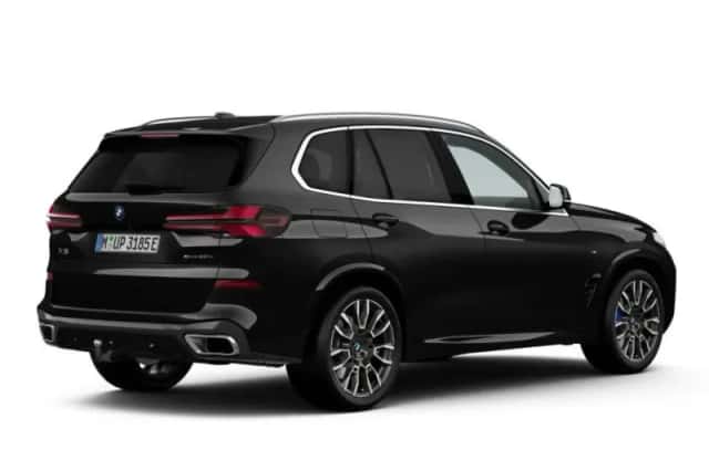 BMW X5 (2026) thumbnail 2