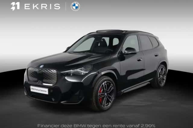 BMW iX1 (2026) thumbnail 1