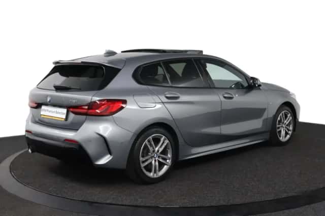BMW 1-Serie (2022) thumbnail 2