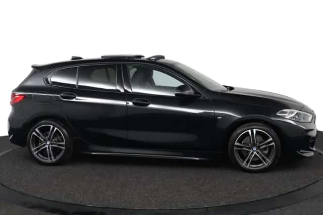 BMW 1-Serie (2024) thumbnail 6
