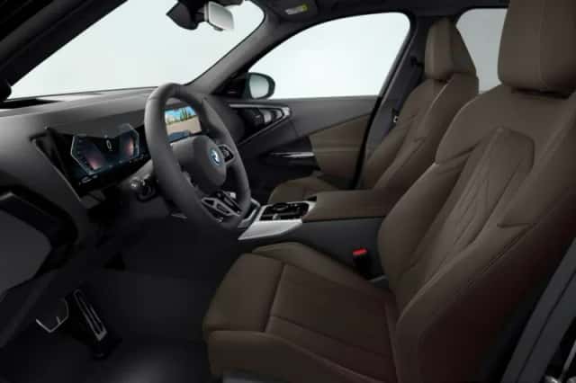 BMW X3 (2026) thumbnail 4