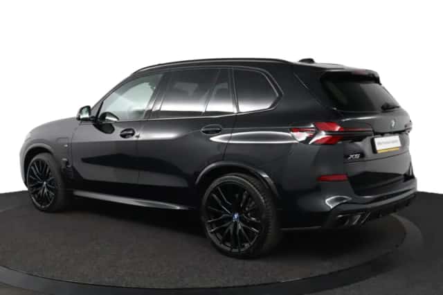 BMW X5 (2023) thumbnail 4