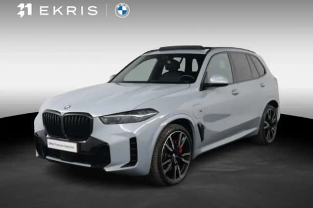 BMW X5 (2023) thumbnail 1