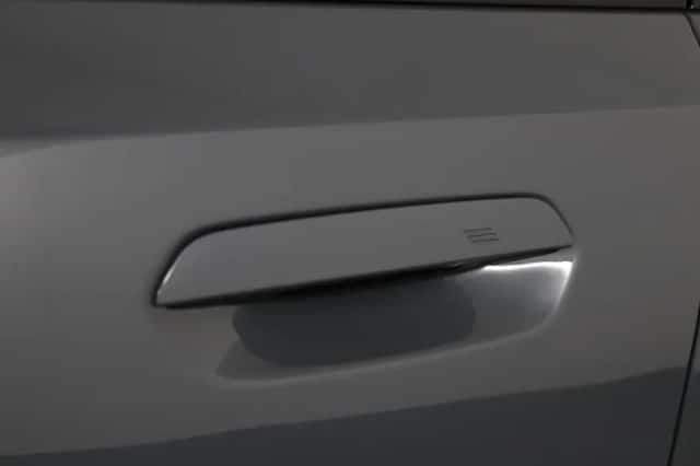 BMW M5 (2026) thumbnail 6