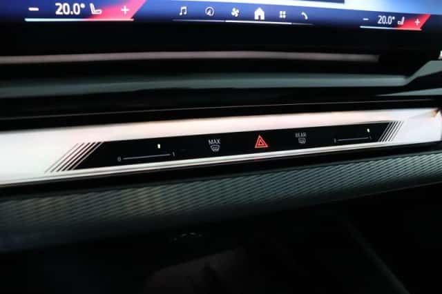 BMW i5 (2026) thumbnail 6