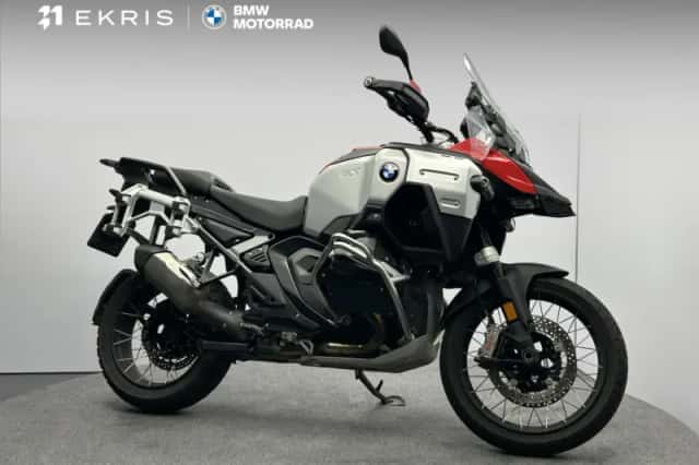 BMW R (2025) thumbnail 1