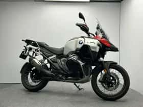 BMW R (2025) thumbnail 4