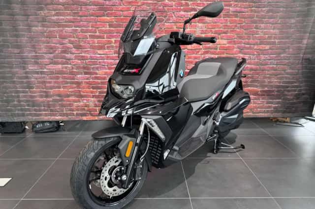 BMW C (2026) thumbnail 2