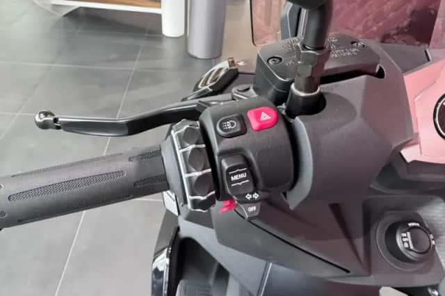 BMW C (2026) thumbnail 5