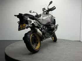 BMW R (2025) thumbnail 3