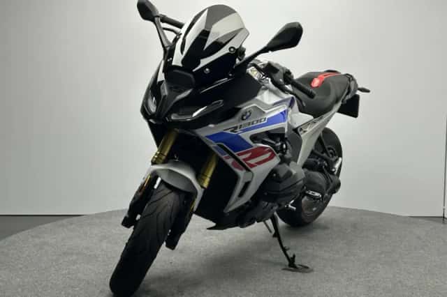 BMW R (2025) thumbnail 5