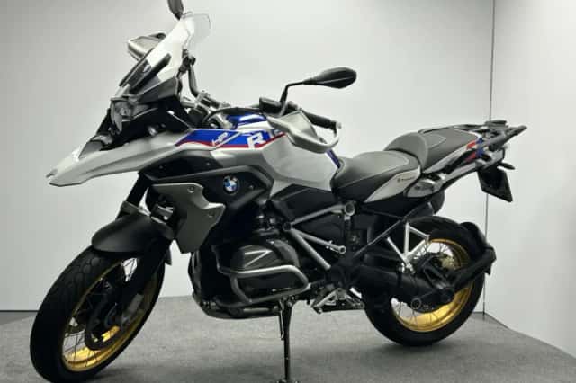 BMW R (2021) thumbnail 6