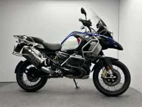 BMW R (2020) thumbnail 2