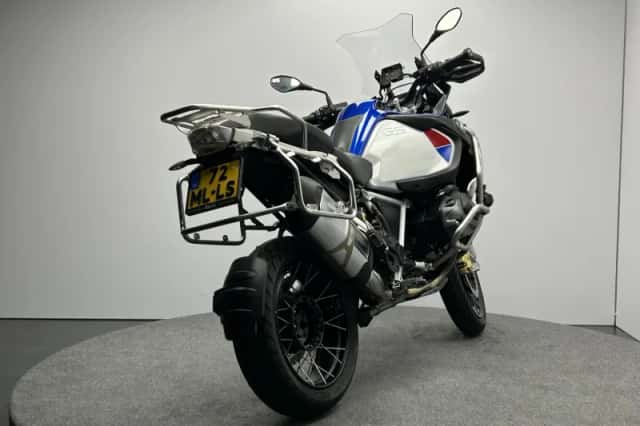 BMW R (2020) thumbnail 4
