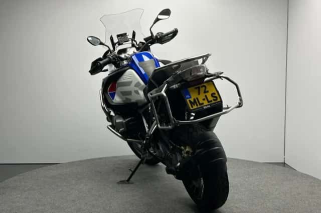 BMW R (2020) thumbnail 5