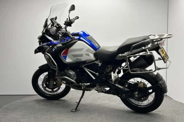 BMW R (2020) thumbnail 6