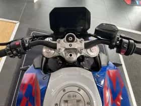 BMW F (2026) thumbnail 6