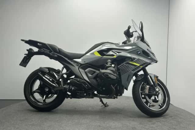 BMW R (2026) thumbnail 2