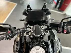 BMW F (2026) thumbnail 5