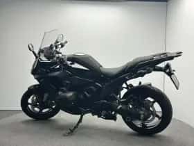 BMW R (2026) thumbnail 6