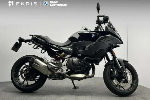 BMW F (2024) thumbnail 1