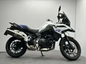 BMW F (2025) thumbnail 3