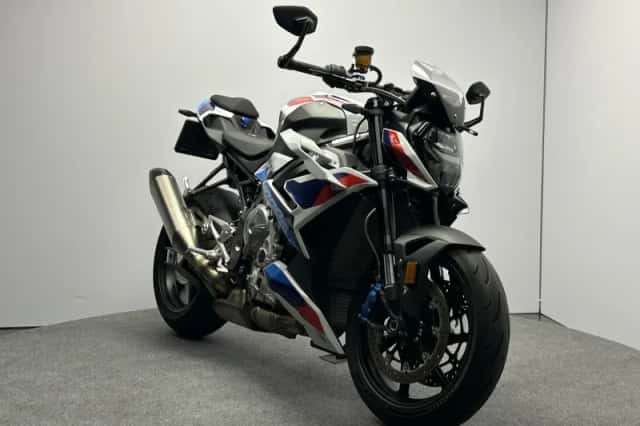 BMW M 1000 R (2024) thumbnail 4