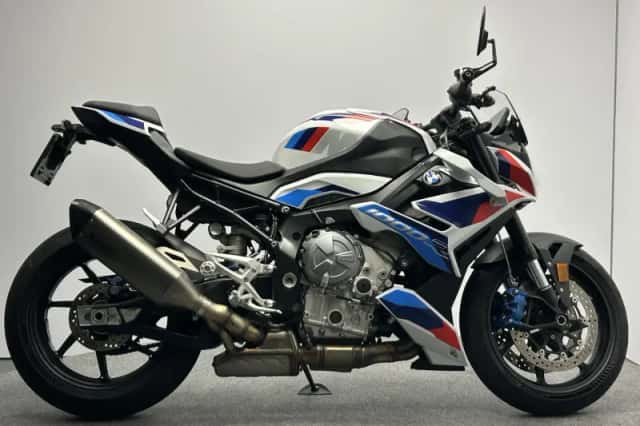 BMW M 1000 R (2024) thumbnail 5