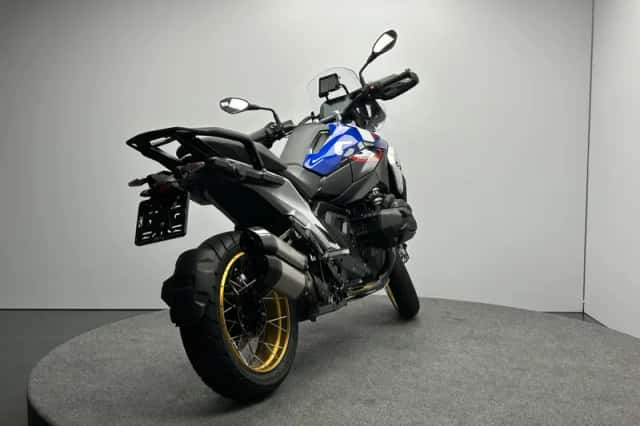 BMW R1300GS (2024) thumbnail 4