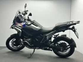 BMW R (2026) thumbnail 6