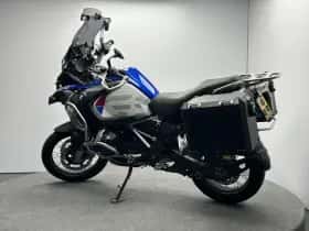 BMW R (2020) thumbnail 7