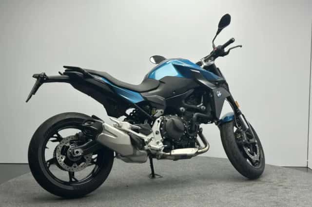 BMW F (2026) thumbnail 3