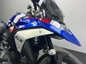 BMW R (2026) thumbnail 11