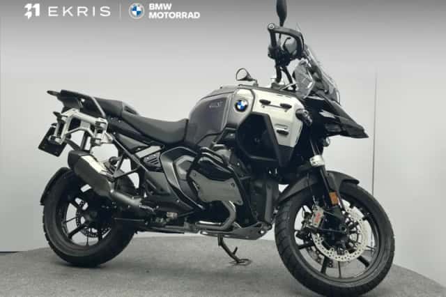 BMW R (2026) thumbnail 1