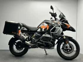 BMW R (2023) thumbnail 3