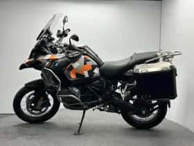 BMW R (2023) thumbnail 8