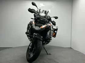 BMW R (2023) thumbnail 10