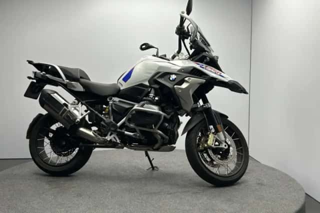 BMW R (2023) thumbnail 3