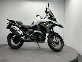 BMW R (2023) thumbnail 3