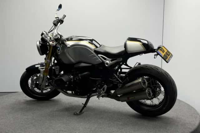BMW R nine T (2017) thumbnail 6