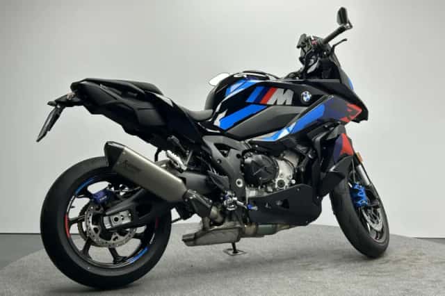 BMW M (2026) thumbnail 2