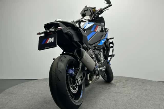 BMW M (2026) thumbnail 3