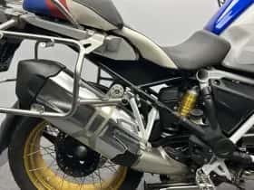 BMW R (2019) thumbnail 12