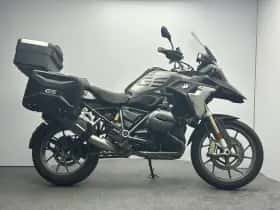 BMW R (2017) thumbnail 2